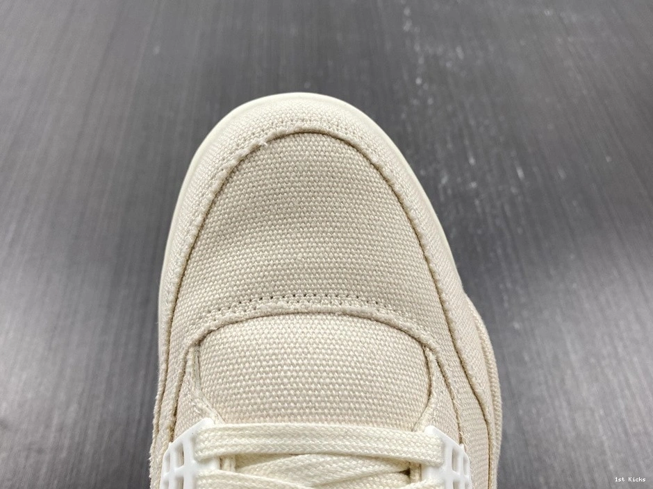 Blank 4 DQ4909-100 Retro Canvas (W) Jordan - 1110